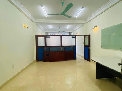 Chính chủ cho thuê căn hộ 2N1K tại phố chùa láng điện nước giá dân 1315