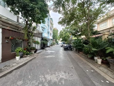 Chính chủ cho thuê căn hộ 2N1K tại phố chùa láng điện nước giá dân 872