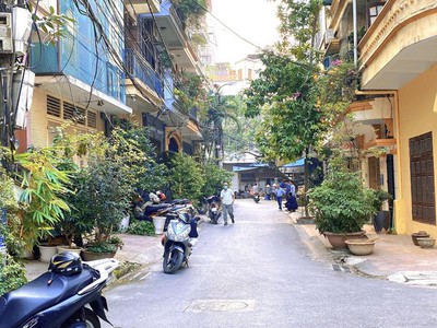 Chính chủ cho thuê căn hộ 2N1K tại phố chùa láng điện nước giá dân 1382