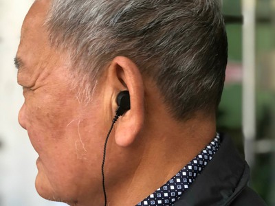 Các Kiểu Dáng Đeo máy Trợ Thính 5