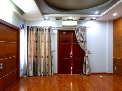 Chính chủ cho thuê căn hộ 2N1K tại phố chùa láng điện nước giá dân 962