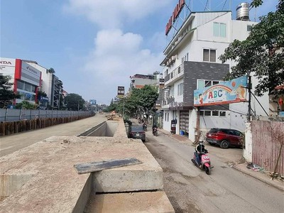 Chính chủ cho thuê căn hộ 2N1K tại phố chùa láng điện nước giá dân 1877