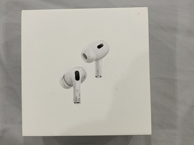 Bán tai nghe Airpods Pro 2 - Hàng FTP được tặng nguyên seal 0
