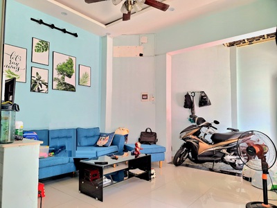 Chính chủ cho thuê căn hộ 2N1K tại phố chùa láng điện nước giá dân 708