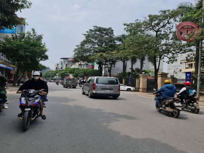 Chính chủ cho thuê căn hộ 2N1K tại phố chùa láng điện nước giá dân 1798