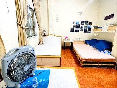 Chính chủ cho thuê căn hộ 2N1K tại phố chùa láng điện nước giá dân 1778