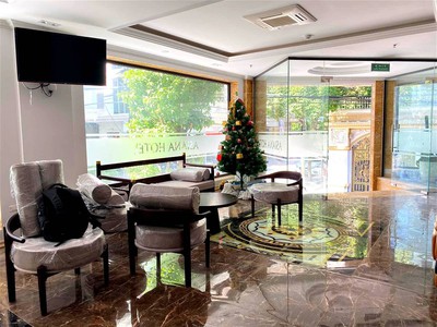 Chính chủ cho thuê căn hộ 2N1K tại phố chùa láng điện nước giá dân 750