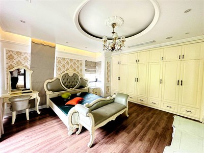 Chính chủ cho thuê căn hộ 2N1K tại phố chùa láng điện nước giá dân 2095