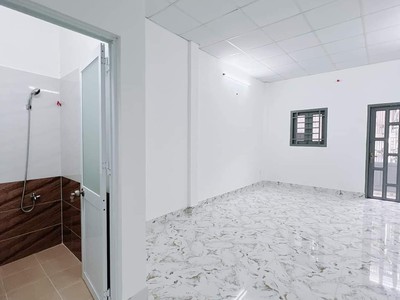 Chính chủ cho thuê căn hộ 2N1K tại phố chùa láng điện nước giá dân 1654
