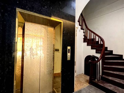 Chính chủ cho thuê căn hộ 2N1K tại phố chùa láng điện nước giá dân 2044