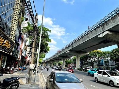 Chính chủ cho thuê căn hộ 2N1K tại phố chùa láng điện nước giá dân 2040