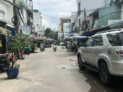 Chính chủ cho thuê căn hộ 2N1K tại phố chùa láng điện nước giá dân 1632
