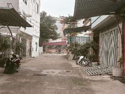 Chính chủ cho thuê căn hộ 2N1K tại phố chùa láng điện nước giá dân 944