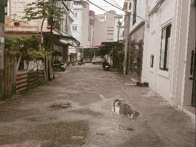Chính chủ cho thuê căn hộ 2N1K tại phố chùa láng điện nước giá dân 945