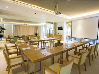 Siêu hot  Duy nhất 1 căn 2PN Fusion Suites mặt tiền Võ Nguyên Giáp, view biển Mỹ Khê, Đà Nẵng. 8