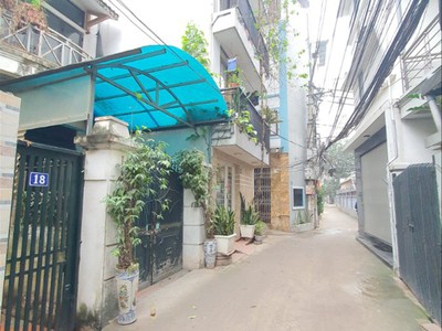 Chính chủ cho thuê căn hộ 2N1K tại phố chùa láng điện nước giá dân 2785