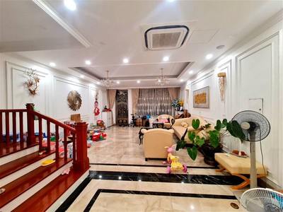 Chính chủ cho thuê căn hộ 2N1K tại phố chùa láng điện nước giá dân 2195