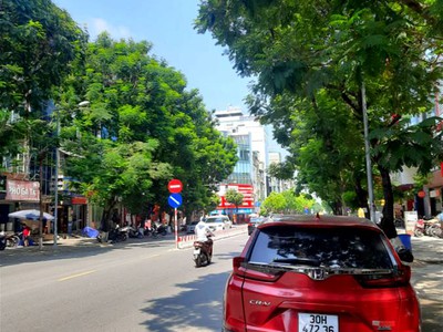 Chính chủ cho thuê căn hộ 2N1K tại phố chùa láng điện nước giá dân 2169
