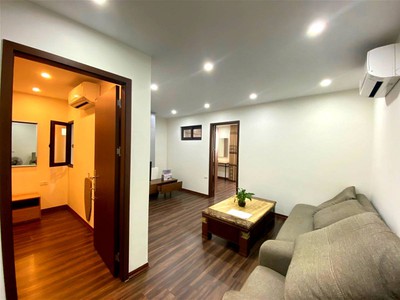 Chính chủ cho thuê căn hộ 2N1K tại phố chùa láng điện nước giá dân 2211
