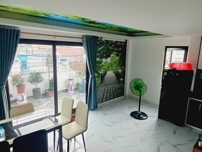 Chính chủ cho thuê căn hộ 2N1K tại phố chùa láng điện nước giá dân 2388