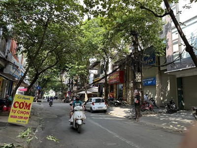 Chính chủ cho thuê căn hộ 2N1K tại phố chùa láng điện nước giá dân 3012