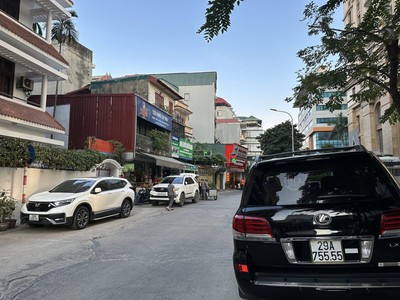 Chính chủ cho thuê căn hộ 2N1K tại phố chùa láng điện nước giá dân 2928