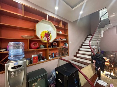 Chính chủ cho thuê căn hộ 2N1K tại phố chùa láng điện nước giá dân 2959