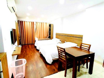 Chính chủ cho thuê căn hộ 2N1K tại phố chùa láng điện nước giá dân 2327