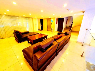 Chính chủ cho thuê căn hộ 2N1K tại phố chùa láng điện nước giá dân 2325