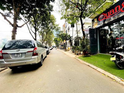 Chính chủ cho thuê căn hộ 2N1K tại phố chùa láng điện nước giá dân 2149