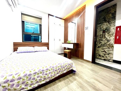 Chính chủ cho thuê căn hộ 2N1K tại phố chùa láng điện nước giá dân 2455
