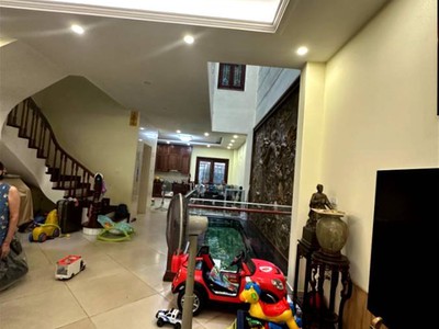 Chính chủ cho thuê căn hộ 2N1K tại phố chùa láng điện nước giá dân 2741