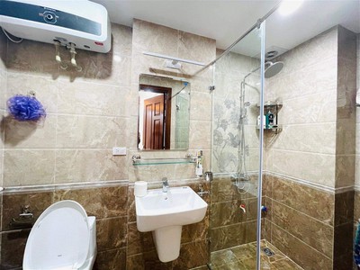 Chính chủ cho thuê căn hộ 2N1K tại phố chùa láng điện nước giá dân 2761