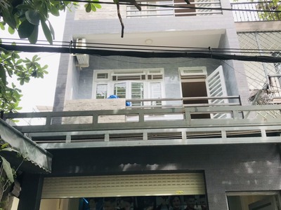 Chính chủ cho thuê căn hộ 2N1K tại phố chùa láng điện nước giá dân 3200