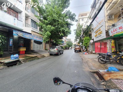 Chính chủ bán nhà mặt tiền đường gần chợ chu văn an, bình thạnh,4x18m, trệt 3 lầu, 10.5 tỷ 3