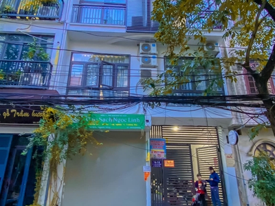 Có ít đồ gỗ trang trí và phôi chun đục tranh cần bán. Gỗ tốt 100% 1273