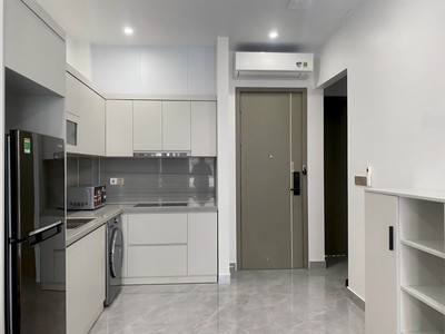 Cho thuê căn hộ 2 ngủ cao cấp tại Vinhomes Marina, giá tốt 2