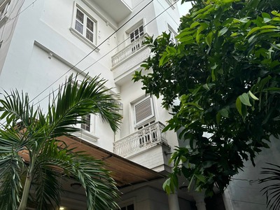 Bán nhà chính chủ đường thích quảng đức - villa nhà đẹp dân trí - 4 tấm - 8  x 9 - giá 7.95 tỷ - 1