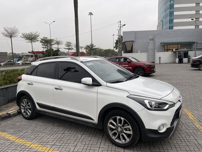 Chính chủ bán xe Hyundai i20 active 2017 trắng còn mới - Giá : 410 triệu. 1