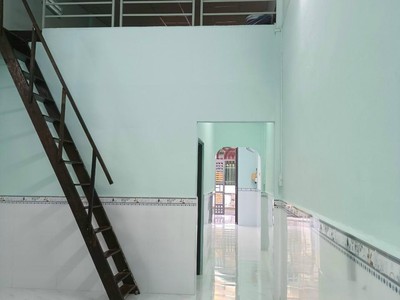 Cho thuê nhà mới đẹp 2 mặt tiền . hẻm 50 đ. trần hoàng na . p hưng lợi , q. ninh kiều - tpct  . nhà 3