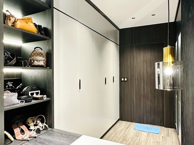 Bán nhà Mặt Đường Hồ Sen, vị trí quá đẹp, nhà xây mới 8