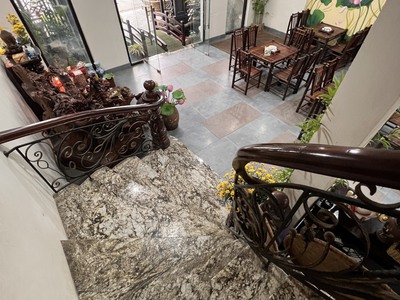 Tòa nhà Văn phòng mặt phố Long Biên 200m2 6 tầng Thang máy Cho thuê 60 trđ 2