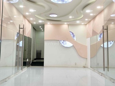  nhà đẹp 5 tầng mt hồ bá kiện, kinh doanh sầm uất 0