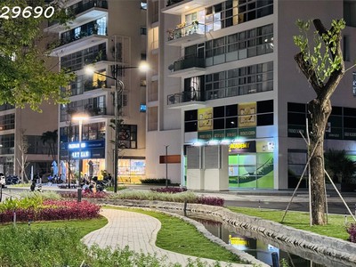 Shop 117m2 garden plaza 1 phú mỹ hưng - căn góc 3 mặt tiền- ngay quãng trường ánh sáng 2