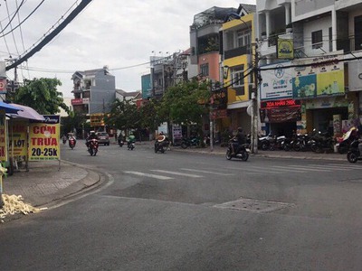 Bán Đất, gần Trường Đại Học Sư Phạm Kỹ Thuật, Dt 130m2, ngang 4.4m, Giá Chỉ 10.5 tỷ 0