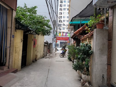 Chính chủ cho thuê nhà nguyên căn 5 tầng xây mới koong, xách vali ở luôn 2