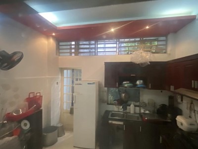 Chính chủ cho thuê mặt bằng kinh doanh khu vực ăn uống phan xích long,phú nhuận 4