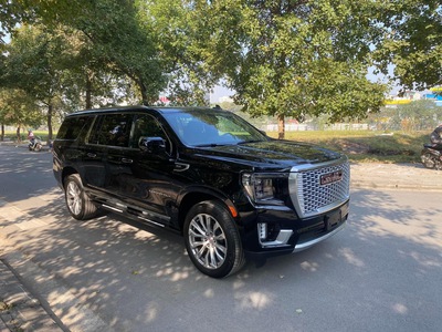 Bán GMC Yukon XL Denali nhập Mỹ , mới 100, xe có sẵn giao ngay. 6