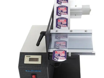 Thiết kế máy dựng và dán thùng ,tự động. 3