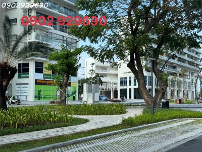Trực tiếp phú mỹ hưng bán shop trệt tôn dật tiên có sẵn hđ thuê, căn góc sỡ hữu lâu dài, 2